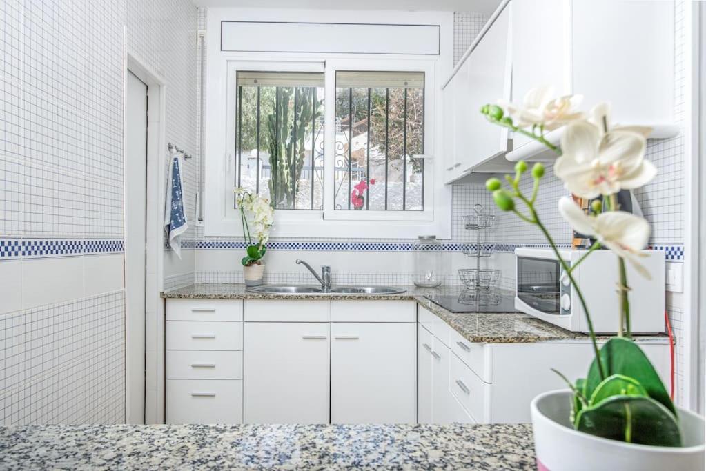 Merce 30-Amplia Casa De Vacaciones Con Vistas Al Mar Roses Ngoại thất bức ảnh